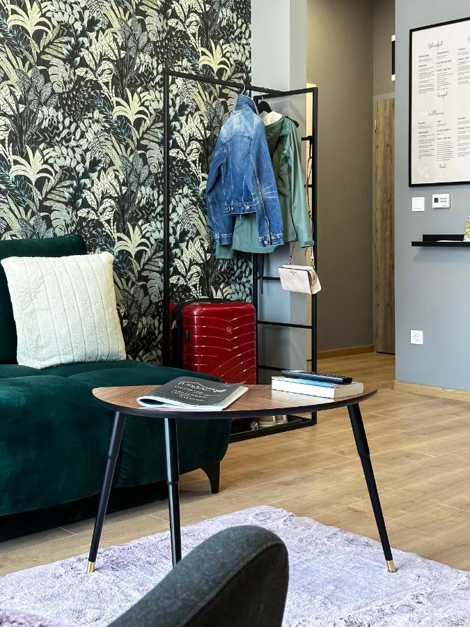 Linden Apartman 107 Glamour (Adults Only) Mosonmagyarovar Luaran gambar