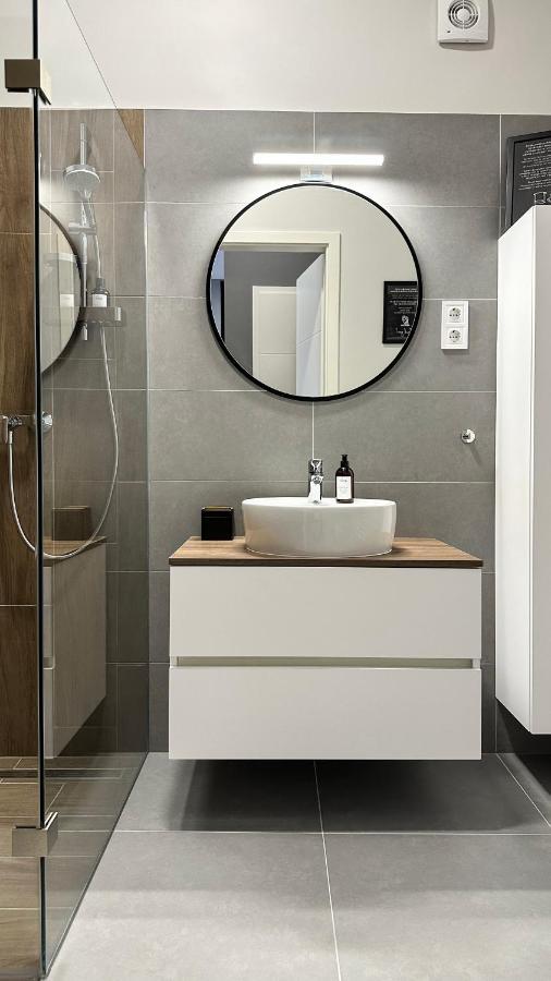 Linden Apartman 107 Glamour (Adults Only) Mosonmagyarovar Luaran gambar